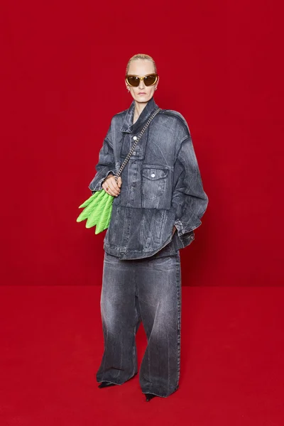 Look 53